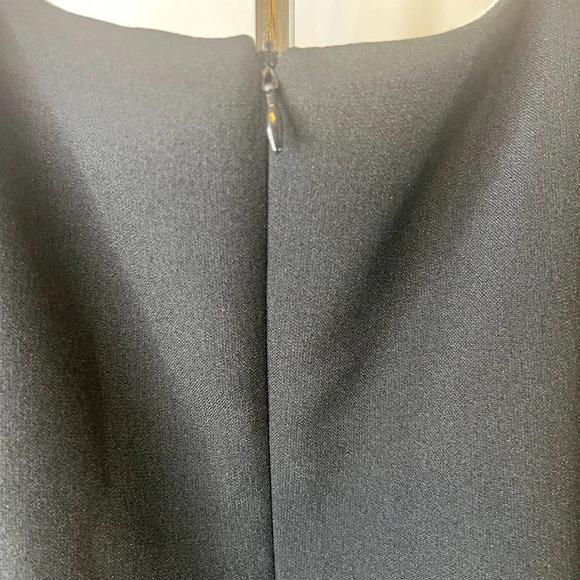 Ronni Nicole Colorblock Shift Dress Navy and Black Size 14P - Picture 6 of 11
